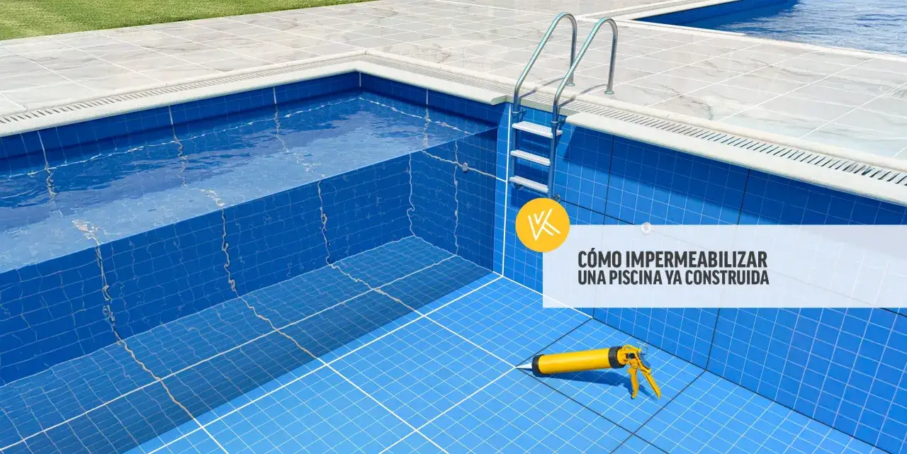 Piscina con escaleras y pistola de sellador, lista para impermeabilizar una piscina ya construida.